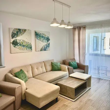 Sweet Memories Coresi 1 Apartment